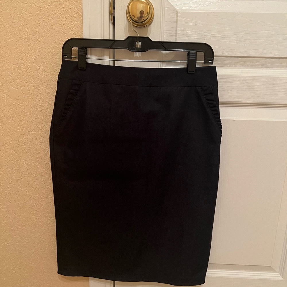 Talbots black Jens skirt